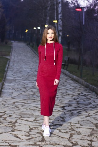 Fustani Sportiv  i Gjate - Kuqe